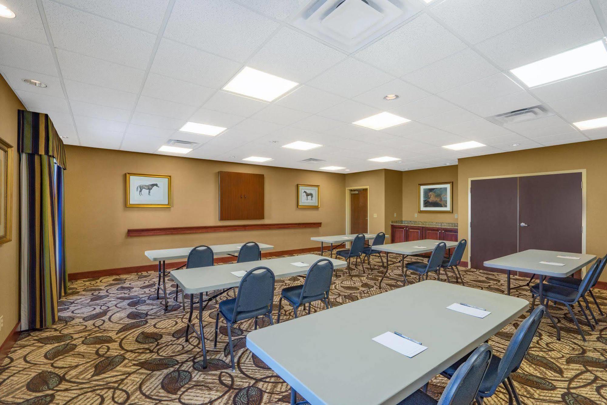 Hampton Inn Maysville מראה חיצוני תמונה